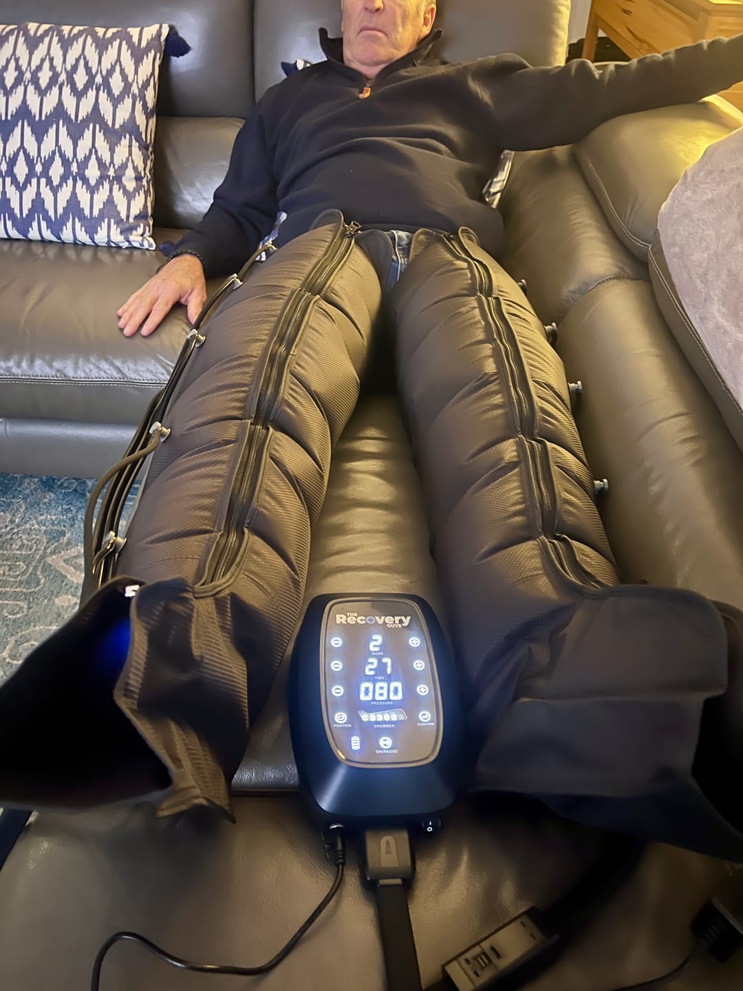 Customer photo review of RECHARGEABLE 6 Chamber Compression Boots 3.0