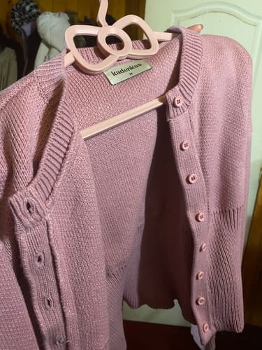 Customer photo review of SWEATER BLAIR ROSADO