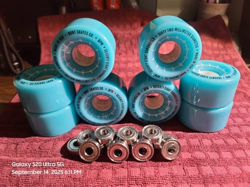Customer photo review of Jesa 608 Black Series Inline Skate Bearings
