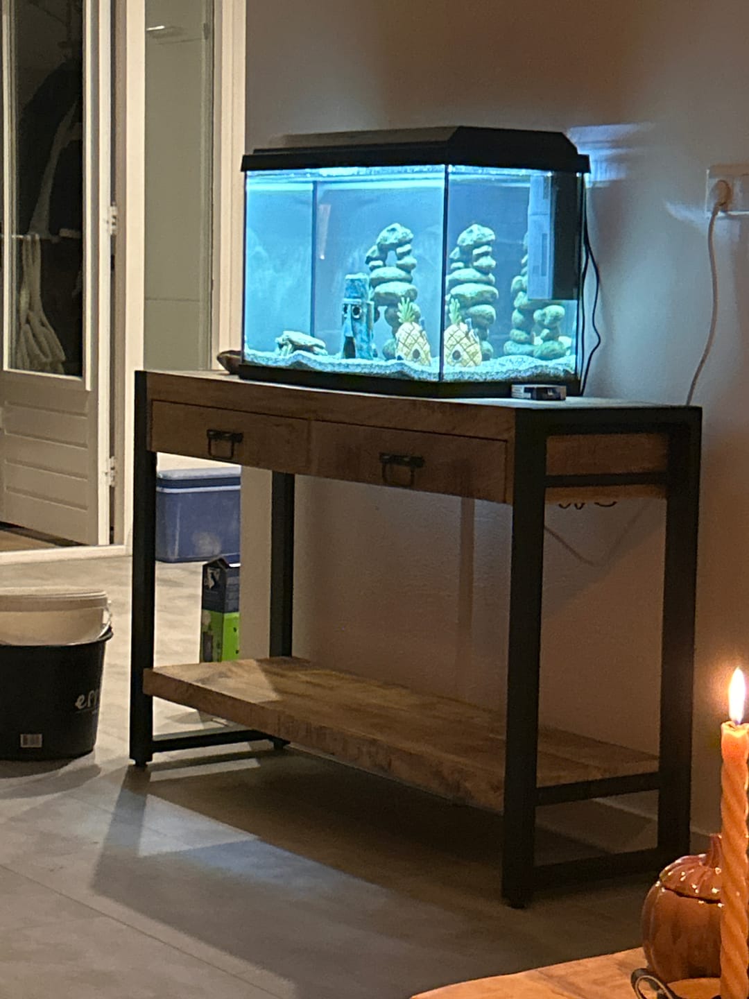 Customer photo review of Sidetable met twee lades | 120 x 35 x 76 cm | Mangohout