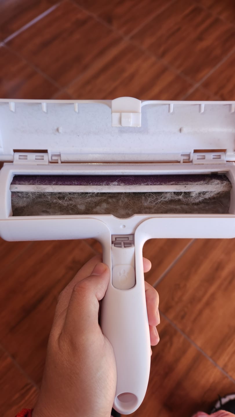 Customer photo review of THE DOGS Roller: Elimina pelos y pelusas