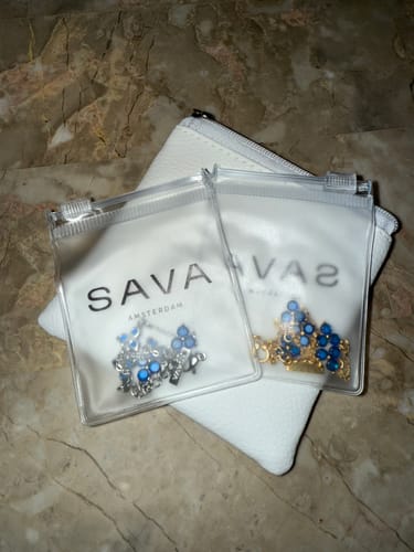 Customer photo review of OCEAN CLOVER BRACELET | 18K Gold