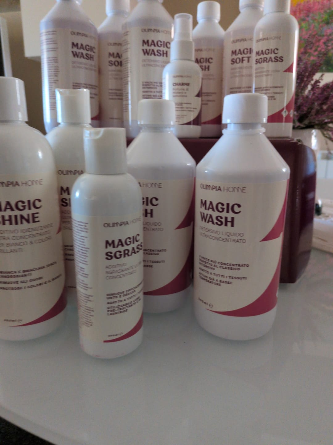 Customer photo review of Magic Shine - Additivo Igienizzante Ultra Concentrato per Bianco & Colori Brillanti Ml.400