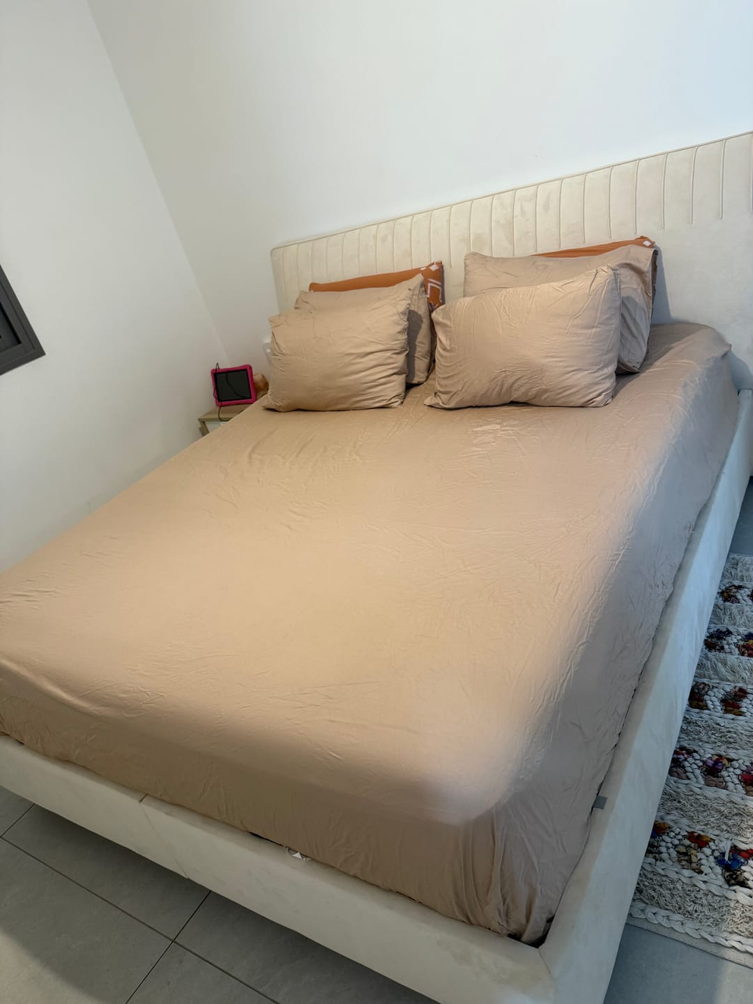 Customer photo review of זוג ציפיות לכרית פרימיום סאטן 300 - Tan