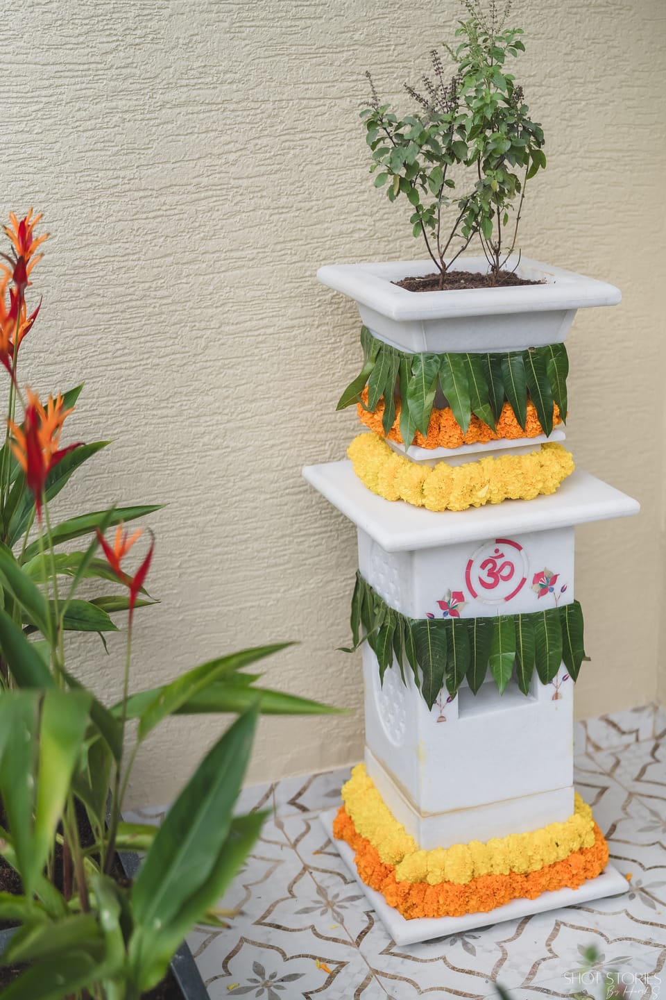 Customer photo review of Marble Tulsi Pot, White Marble Inlay - Handicraft Bazaar