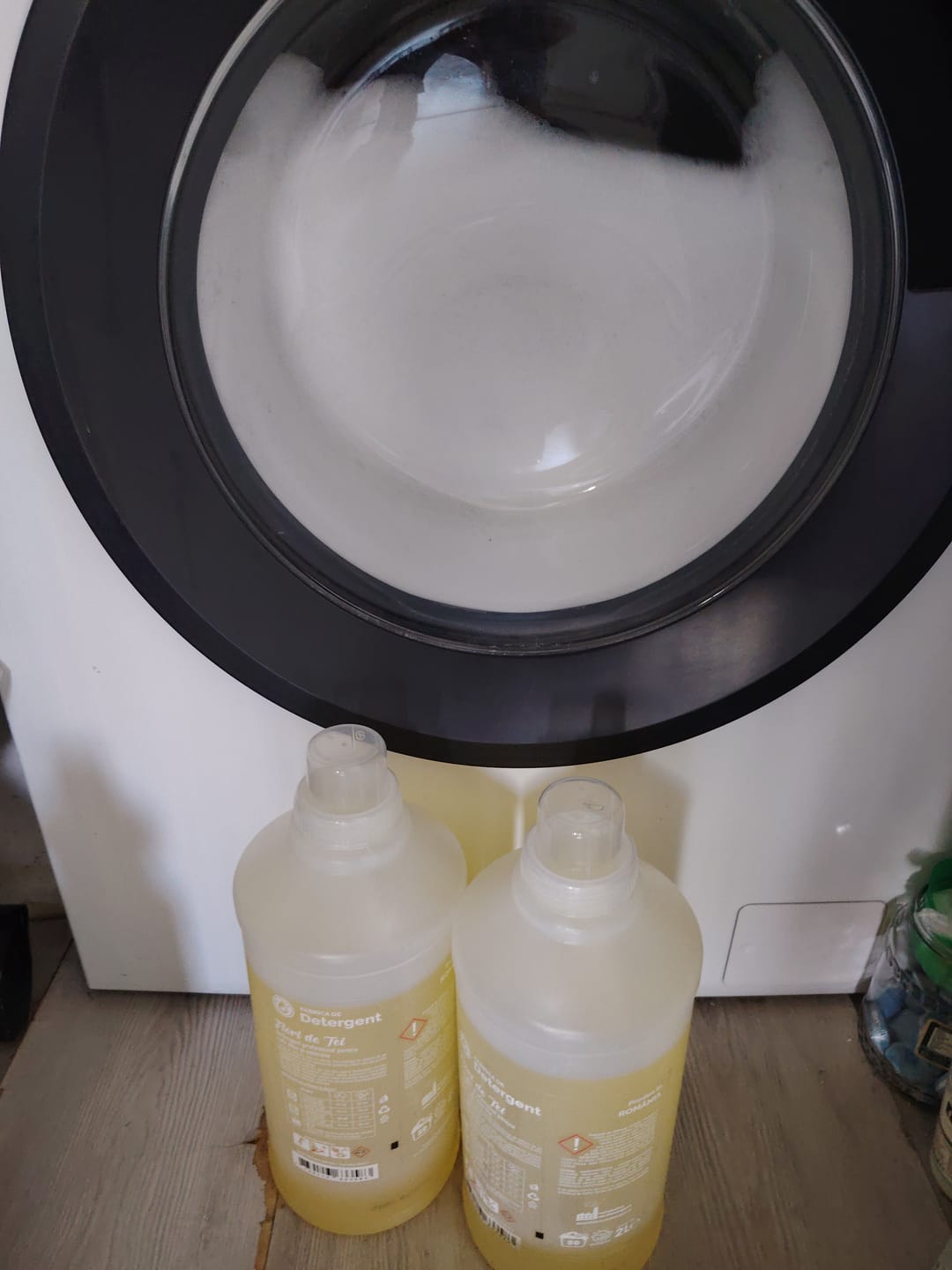 Customer photo review of Detergentul Flori de Tei 2L