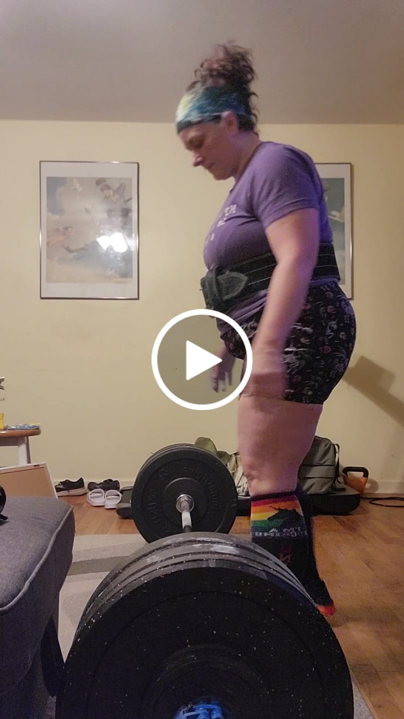Customer video review of 700lb Olympic Barbell