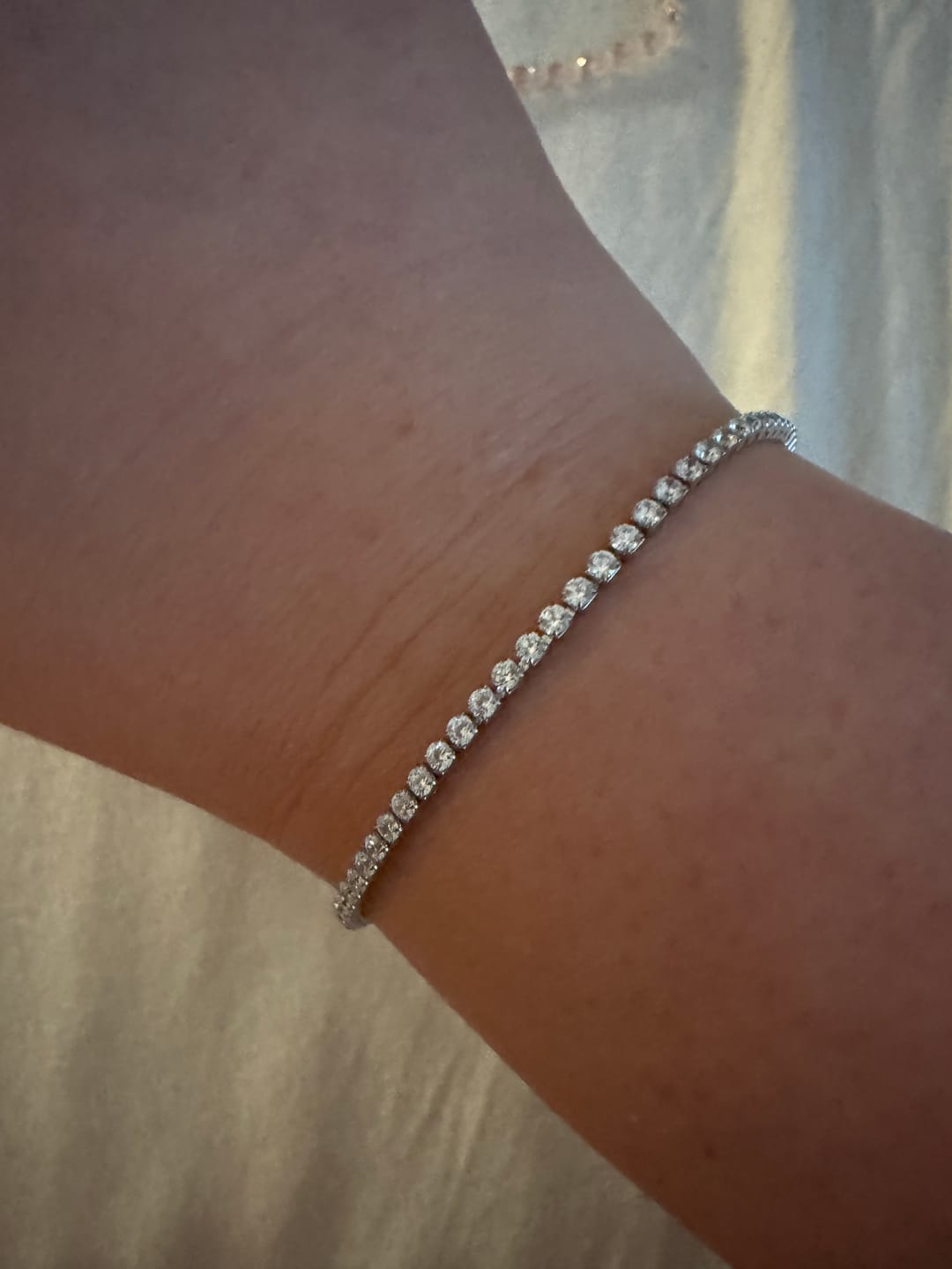 Customer photo review of Tennis Armband | 18K vergoldet