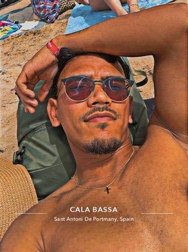 Customer photo review of CROSS CHAIN | 18K Gold