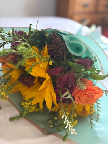 Customer photo review of Blooming Sunshine Flower Bouquet