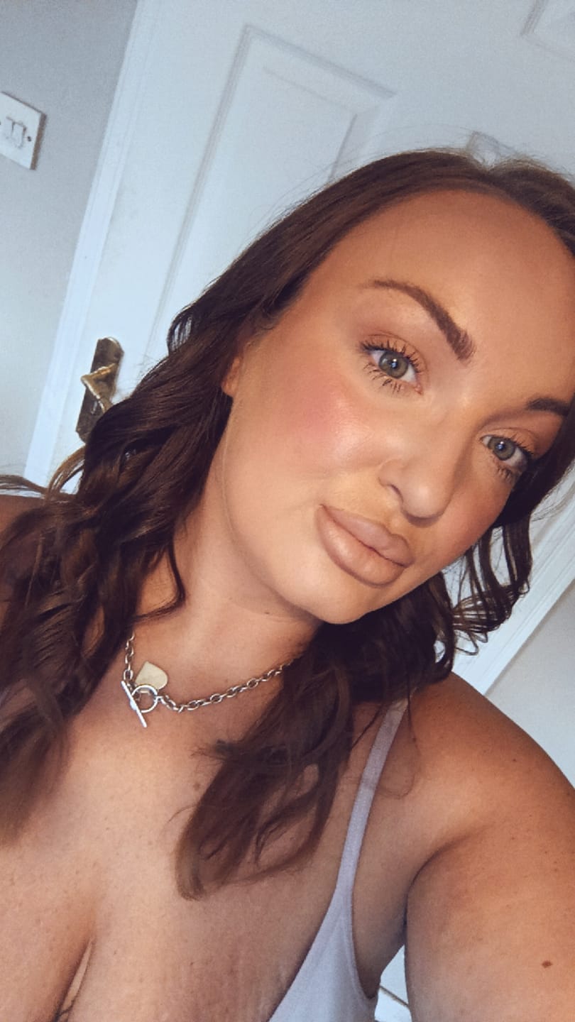 Customer photo review of P.Louise Fix Up Mattifying Setting Spray