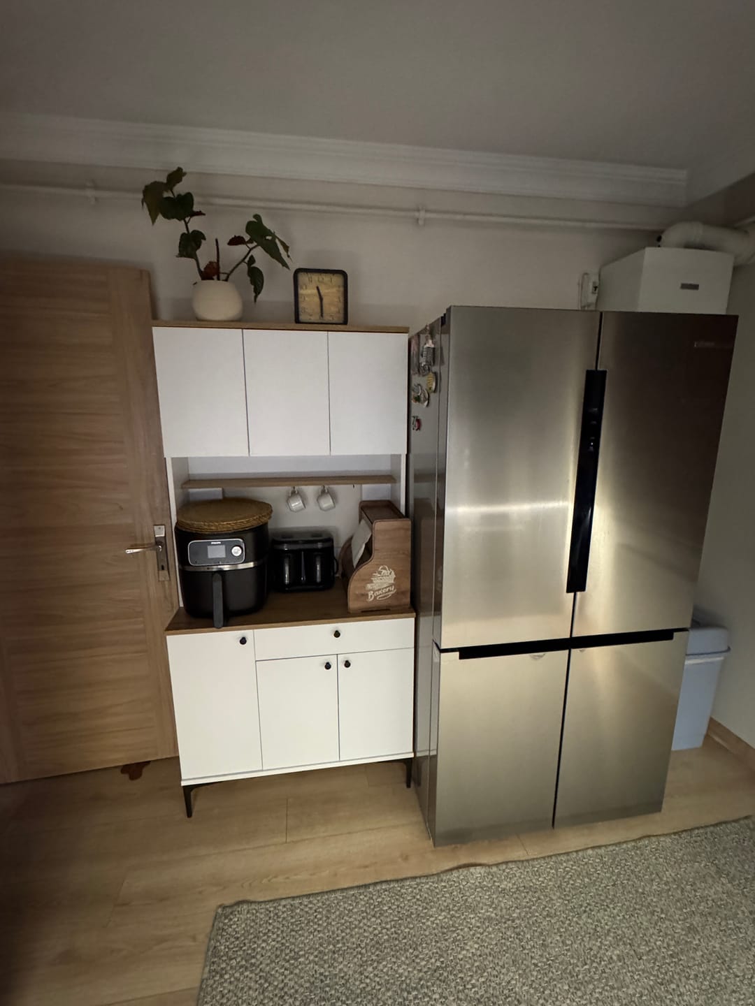 Customer photo review of Rani JE196 Çok Amaçlı Dolap 6 Kapaklı 1 Çekmeceli Kiler Mutfak Dolabı Sepet Ceviz - Beyaz