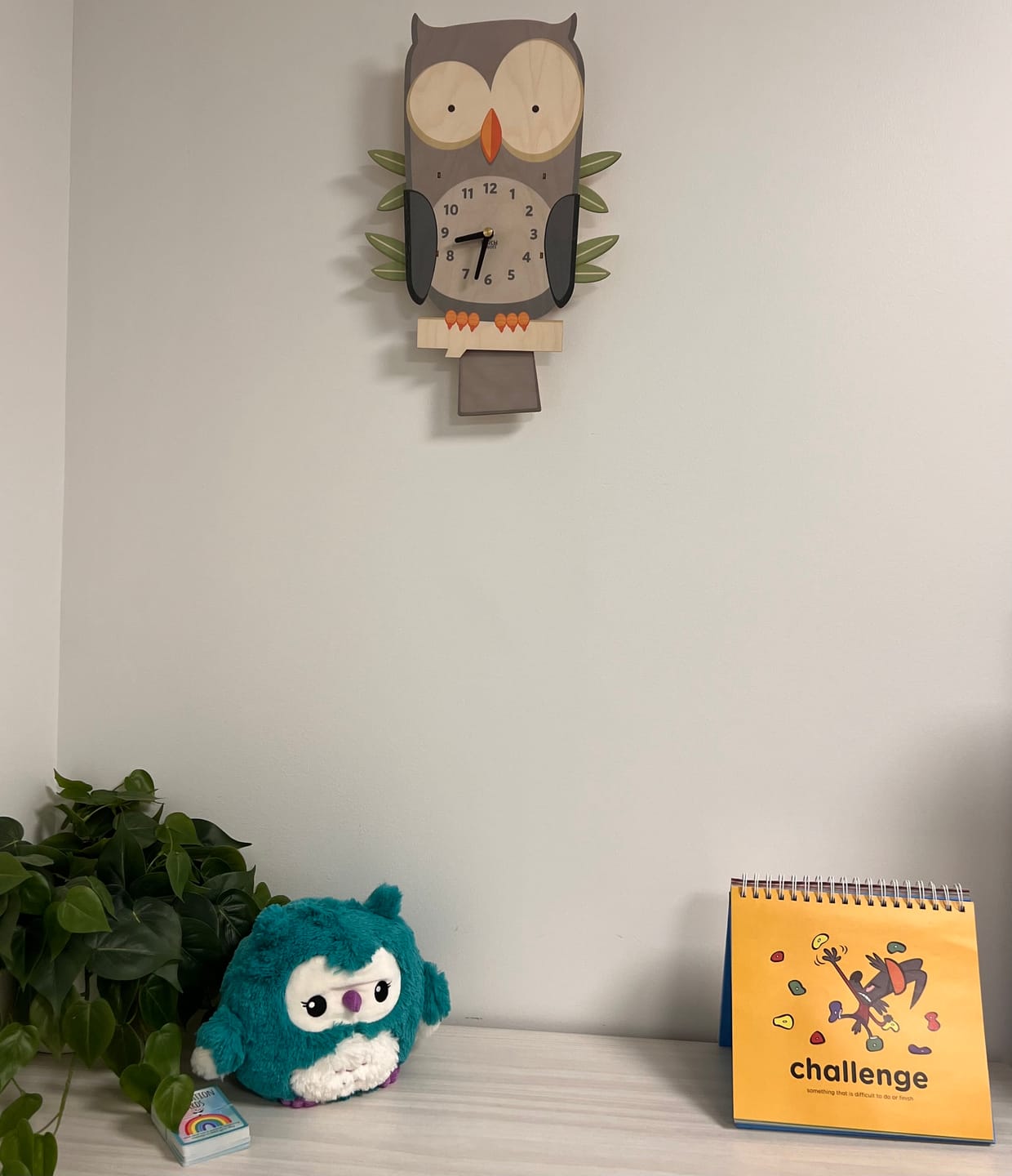 Customer photo review of Smokey the Owl Clock