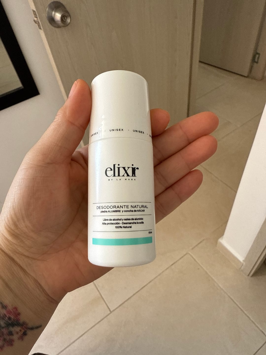 Customer photo review of Desodorante Natural Unisex