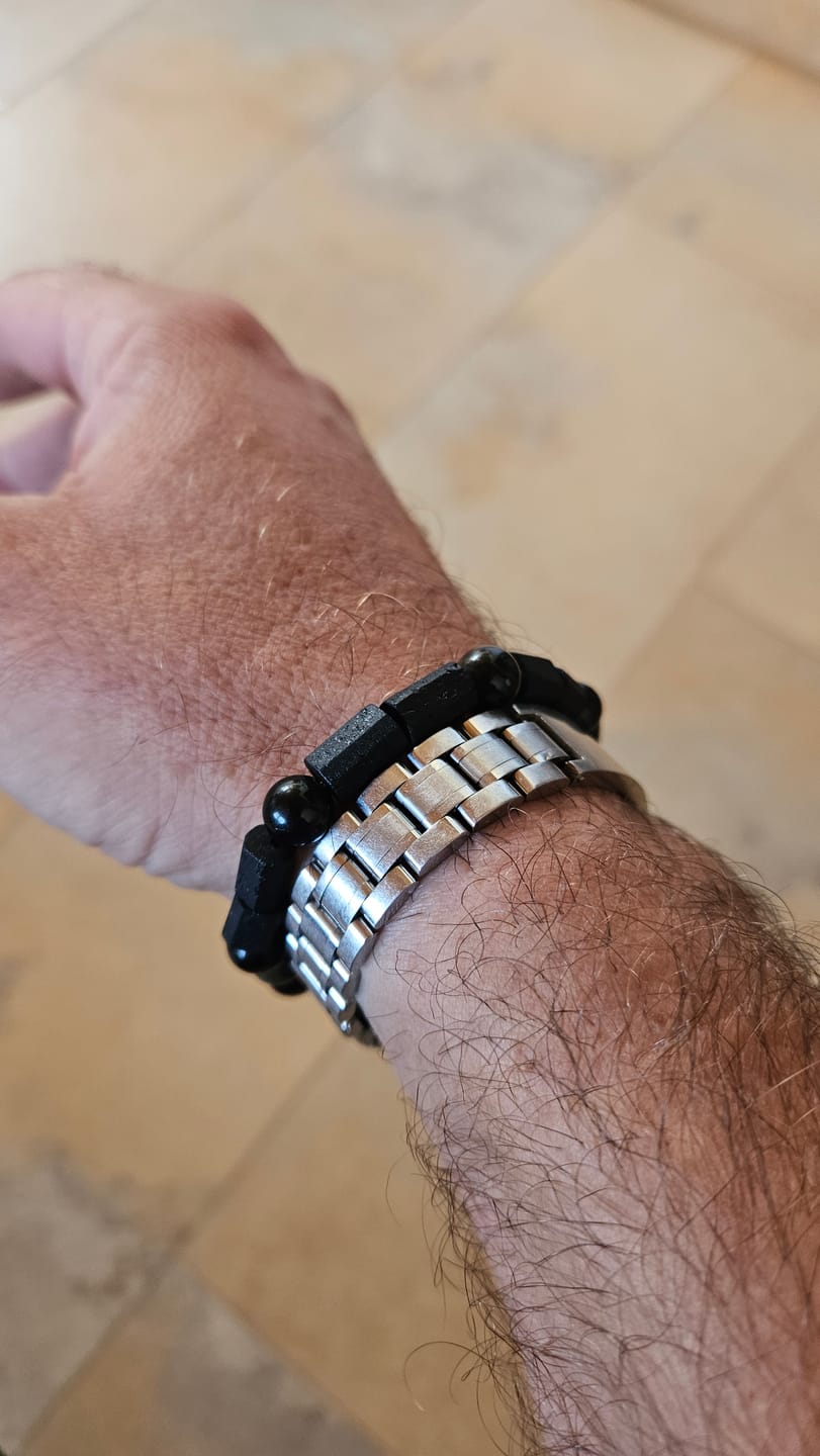 Customer photo review of Schwarzes Turmalin Obsidian - Schutz Armband
