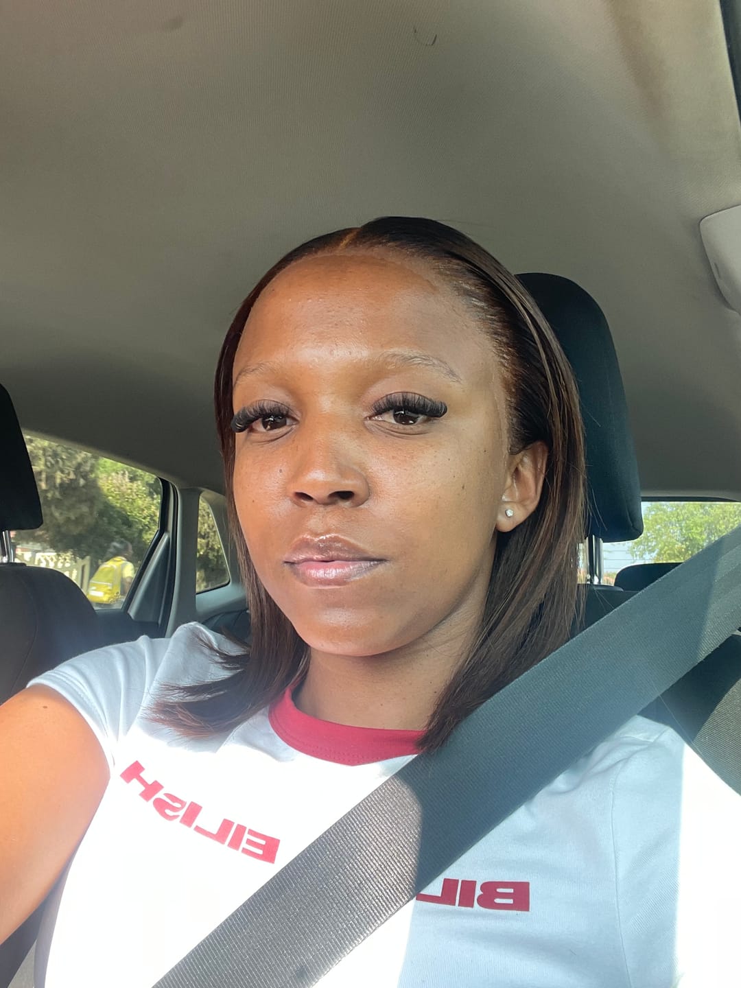 Customer photo review of EMMY Lace Frontal Ombre Brown Bob 10 Inch