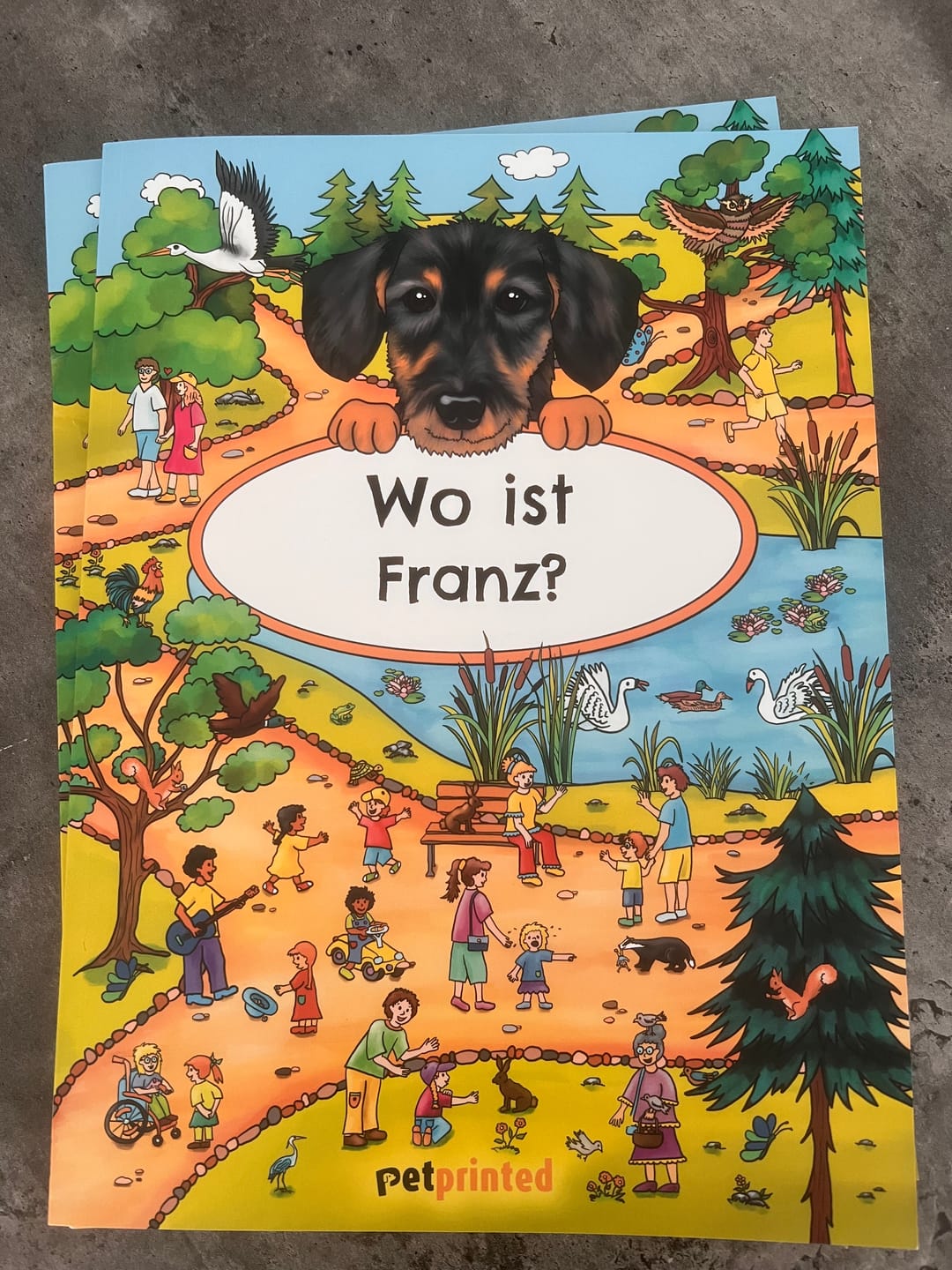 Customer photo review of Wo bist du? - Personalisiertes Hunde-Wimmelbuch
