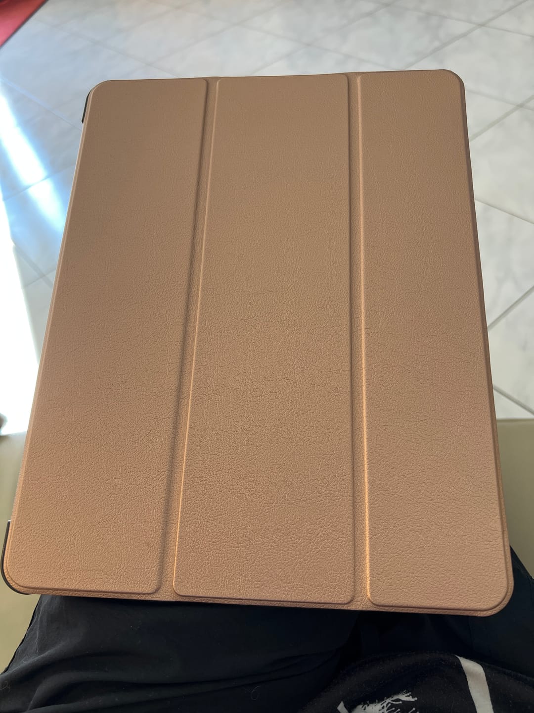Customer photo review of iPad Pro 12.9 - Tri-fold Smart Case