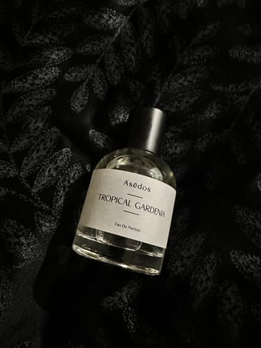 Customer photo review of TROPICAL GARDENIA EAU DE PARFUM