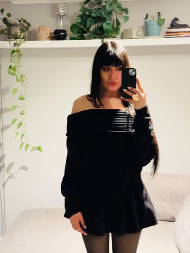 Customer photo review of SWEATER LINA NEGRO