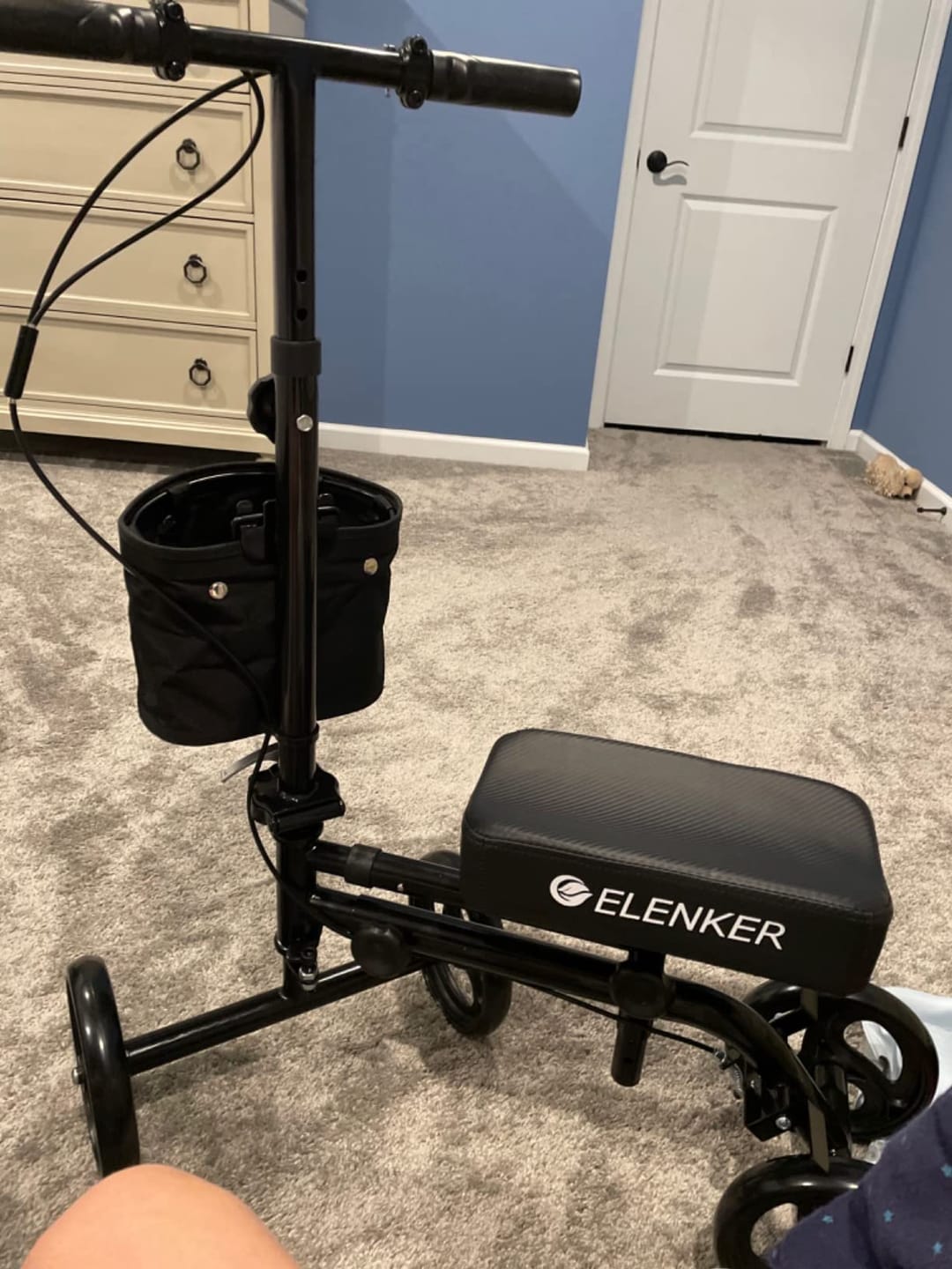 Customer photo review of YF-9005G Economy Knee Walker 10" Wheels with Dual Braking System