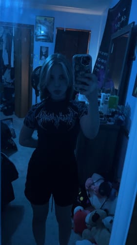 Customer photo review of Women's Void Tech™ Dark Valkyrie Seamless Shorts [DUSK GRADIENT]