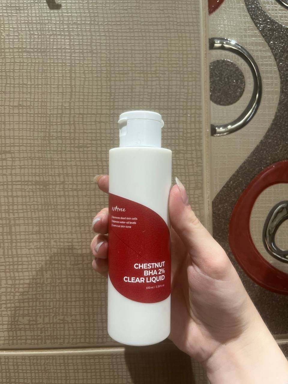 Customer photo review of Skābekļa toniks poru attīrīšanai IsNtree Chestnut BHA 2% Clear Liquid