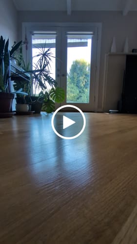 Customer video review of SmartWings Motorized Light Filtering Roller Shades 70% Blackout Safari