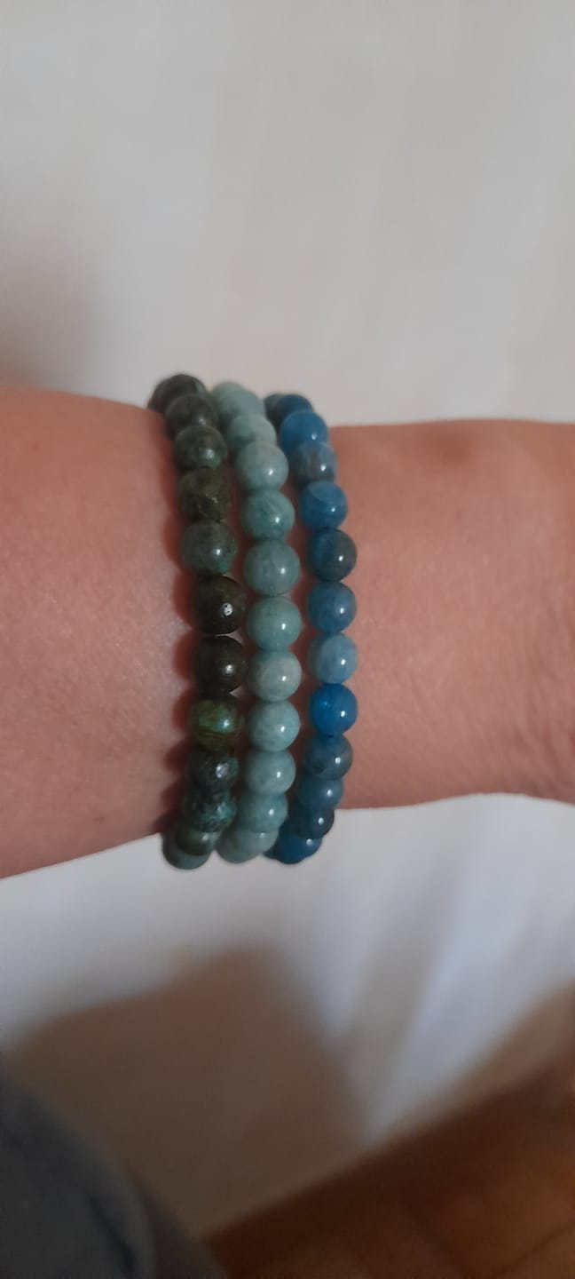 Customer photo review of Bracelet Apatite Bleue "Volonté"