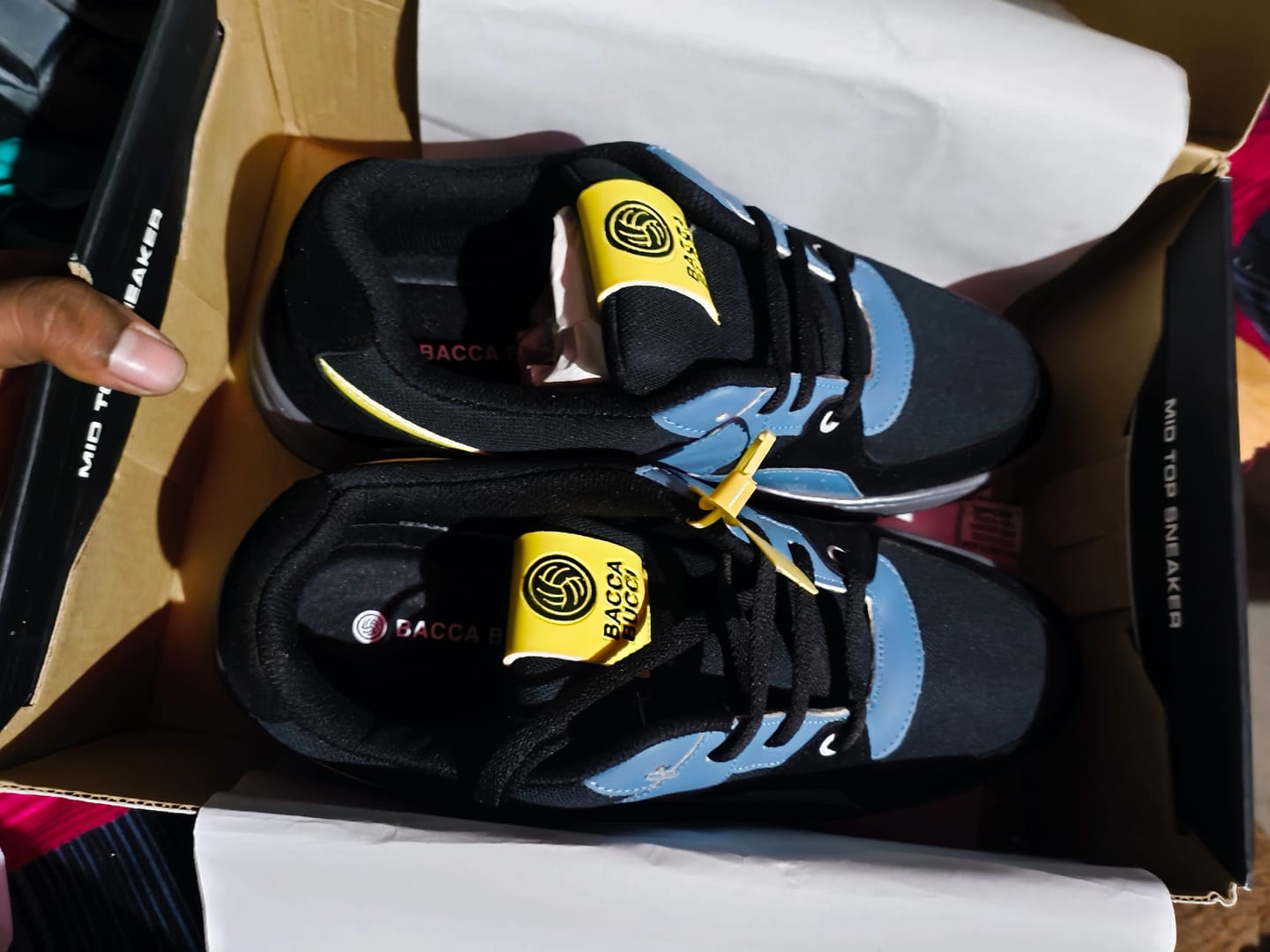 Customer photo review of Bacca Bucci Groove Low Top Sneakers