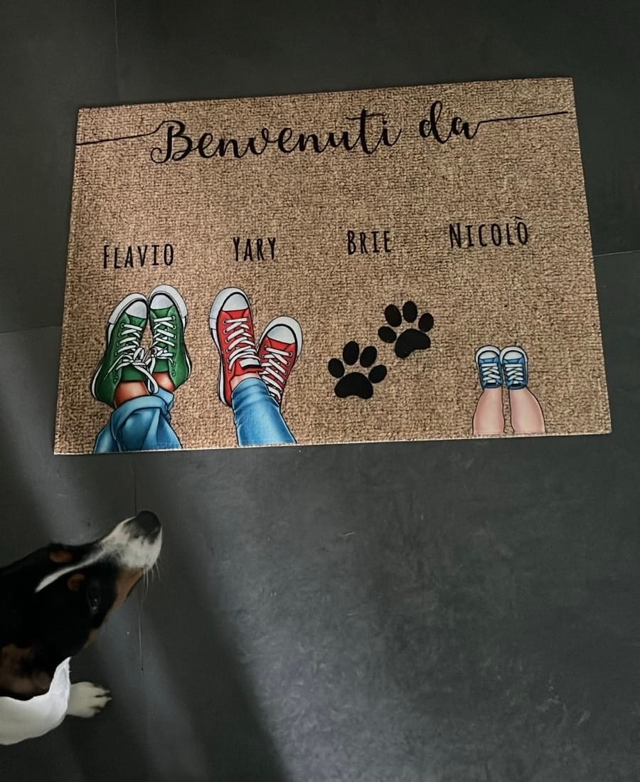 Customer photo review of Scarpe e zampe - Zerbino personalizzato