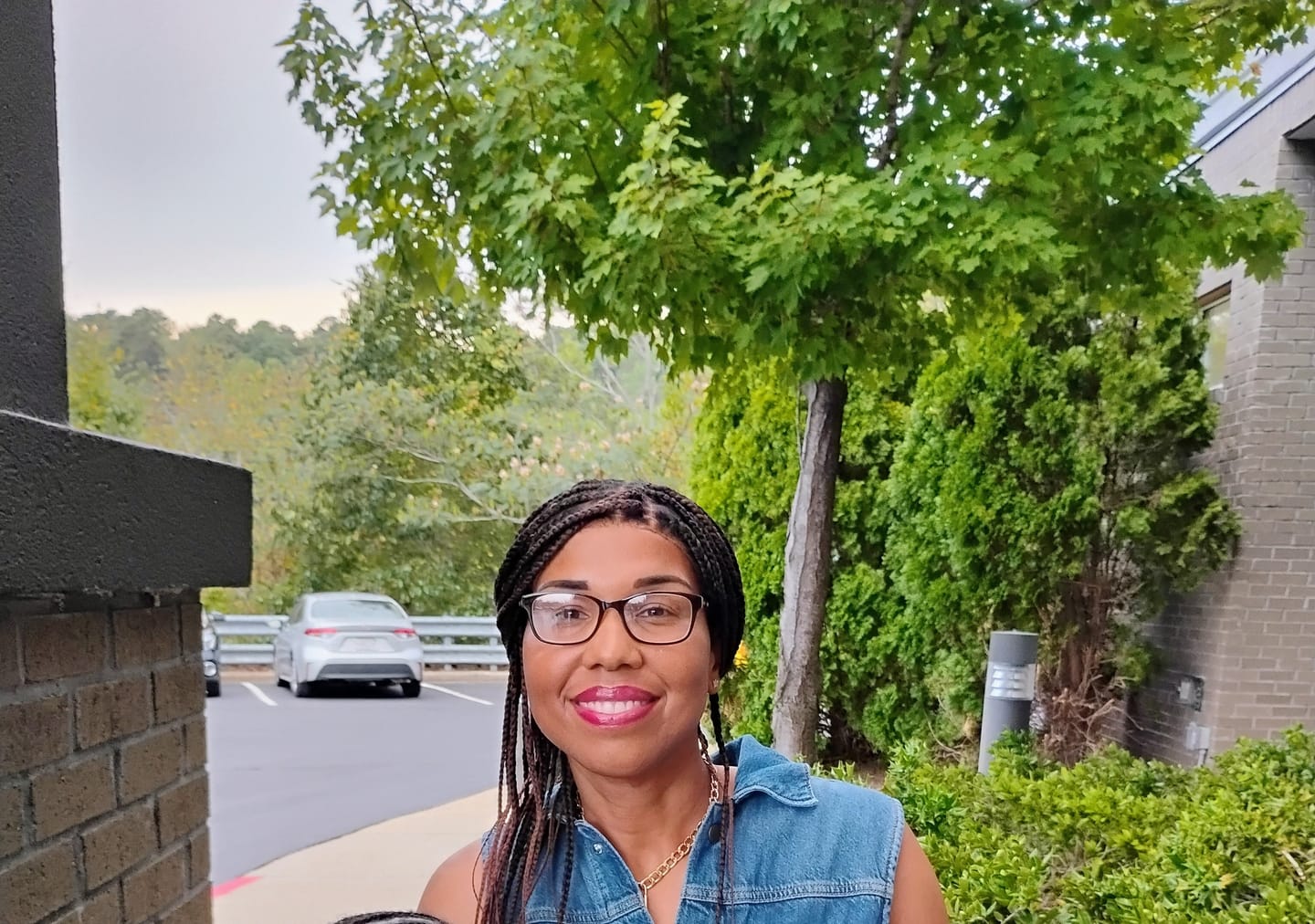 Customer photo review of Swiss HD Full Lace Knotless Box Braided Wig