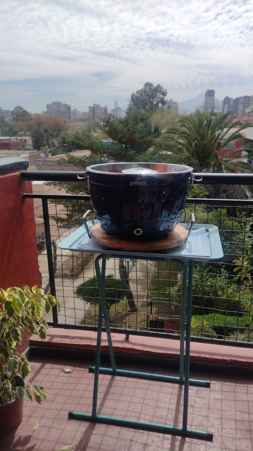 Customer photo review of Parrilla Air Blue carbón y no tira humo
