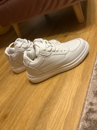 Customer photo review of ELEVATESHOES WHITE CLASSY