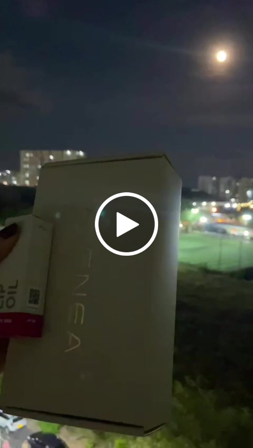 Customer video review of LIP OIL