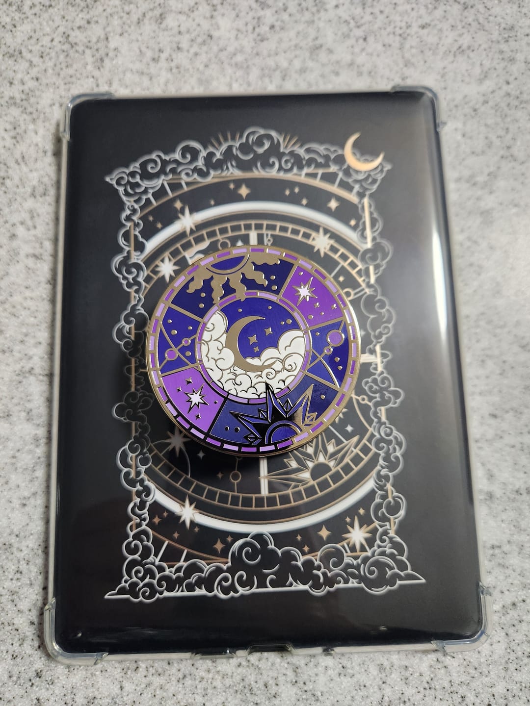 Customer photo review of Otherworldly Clingie