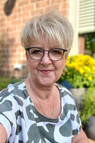 Customer photo review of Summer Breathable&comfortable Short Hair Topper For Thinning Hair