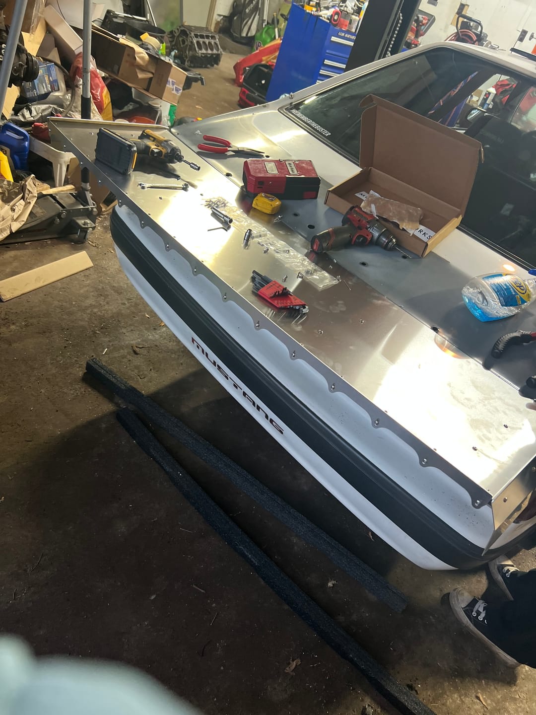 Customer photo review of Motion Raceworks Foxbody Mustang Hatchback 15" Strutless Drag Wing 31-140