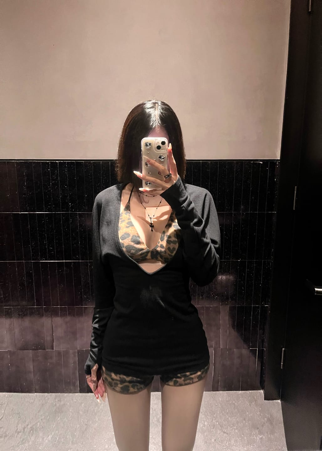 Customer photo review of ROVENTE Deep V Black Top with Leopard Bra and Leopard Print Shorts Set