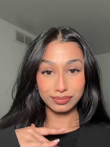 Customer photo review of Velvet Wing