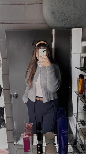 Customer photo review of SWEATER BLAIR GRIS