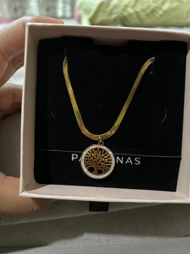 Customer photo review of Tree of Life Necklace