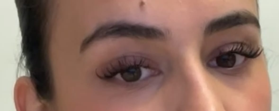 Customer photo review of BROWCOCA!NE - Augenbrauenserum