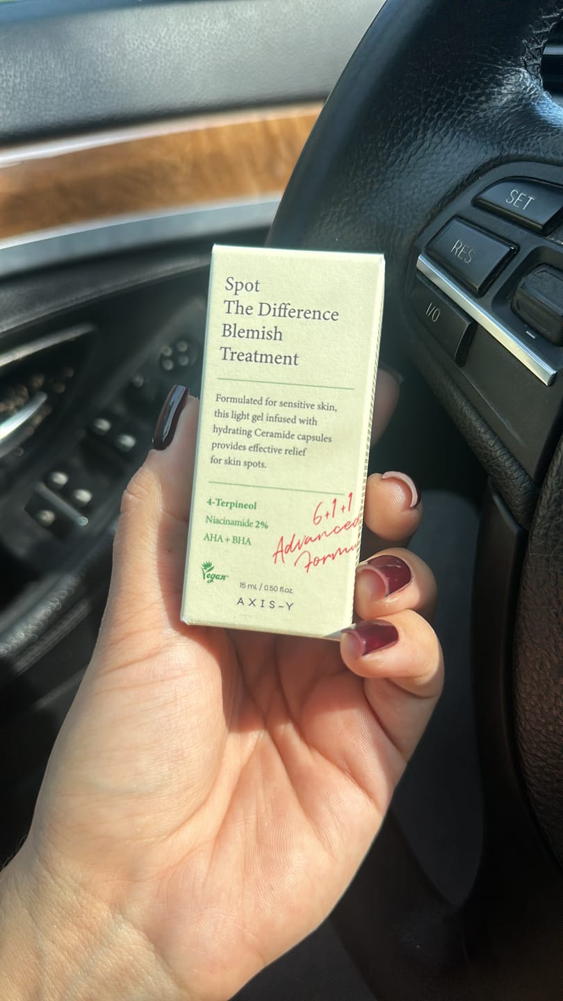 Customer photo review of Lokālais serums aknes novēršanai AXIS-Y Spot The Difference Blemish Treatment