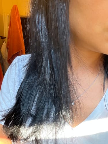 Customer photo review of MINU Hair Serum for Colored Hair