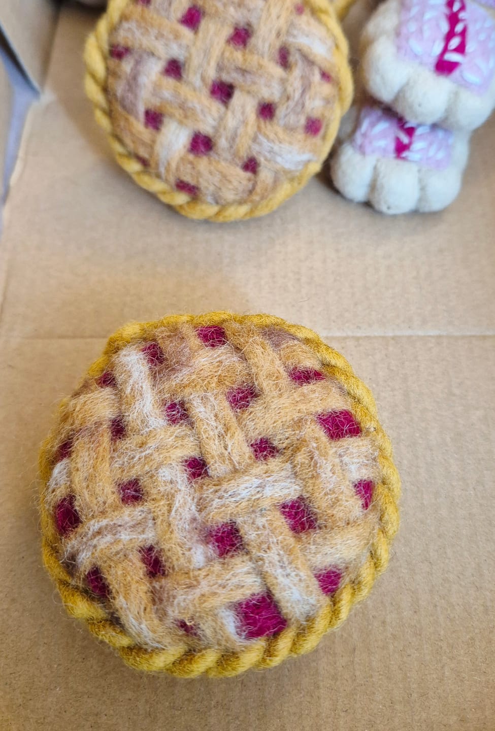 Customer photo review of Felt Lattice Apple Pie