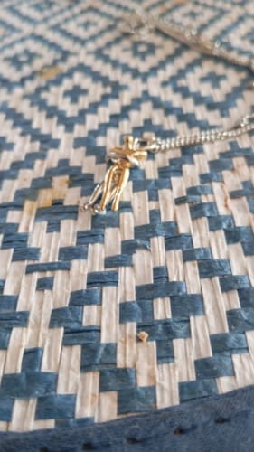 Customer photo review of Collar Abrazo Eterno