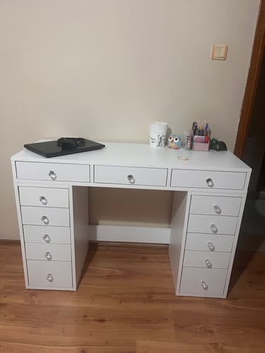 Customer photo review of Rani BJ106 Makyaj Tuvalet Masası 13 Çekmeceli Takı Düzenleyici Beyaz