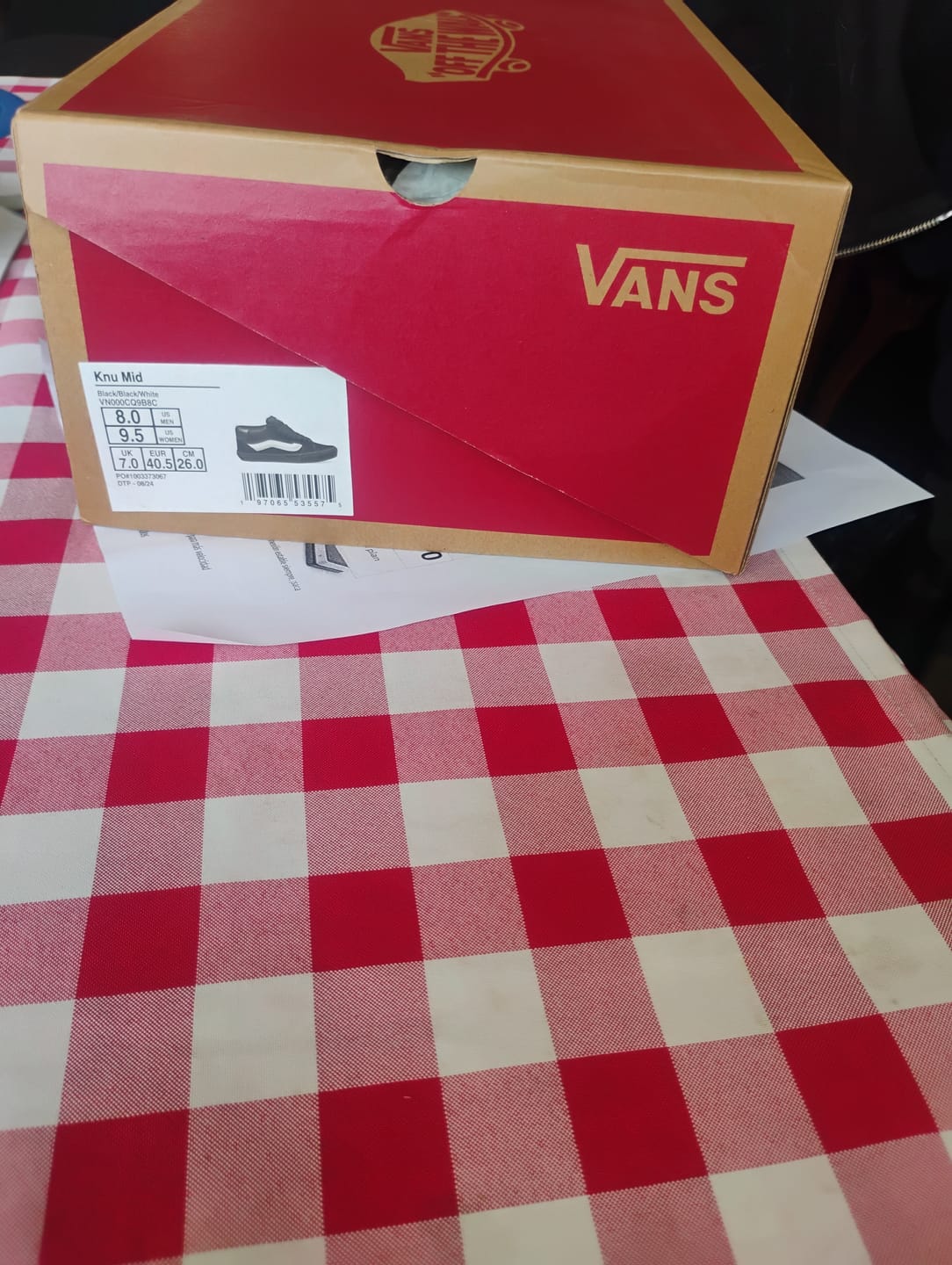 Customer photo review of Zapatilla Vans Knu Mid Hombre Negro