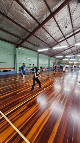 Customer photo review of Compression Sleeves V2 for Knees and Legs